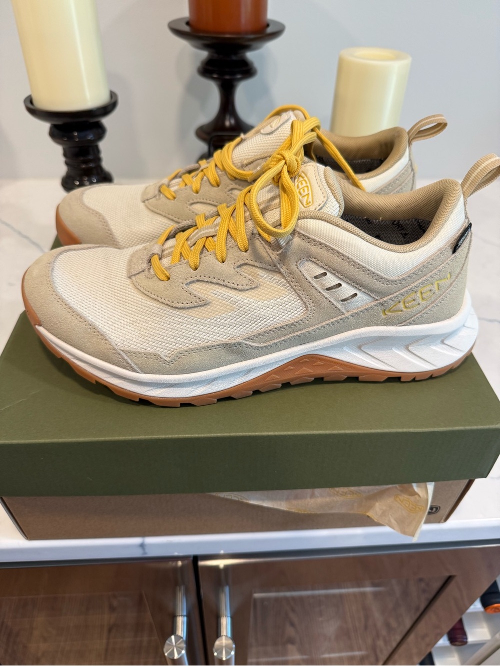 Keen Waterproof Birch/Daffodil High Trail Hiking Shoes - Size 11